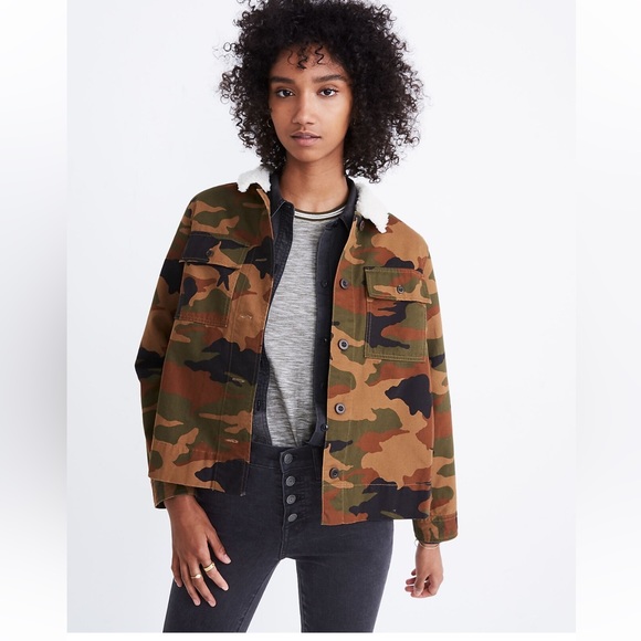 MADEWELL Northward Cropped Army Jacket in Cottontail Camo: Sherpa Edition - Picture 2 of 14